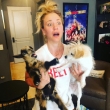 _kaleycuoco_absolutely_killing_the_pet_posing_game_with_ruby_and_tarantula_t-bag_cook.jpg